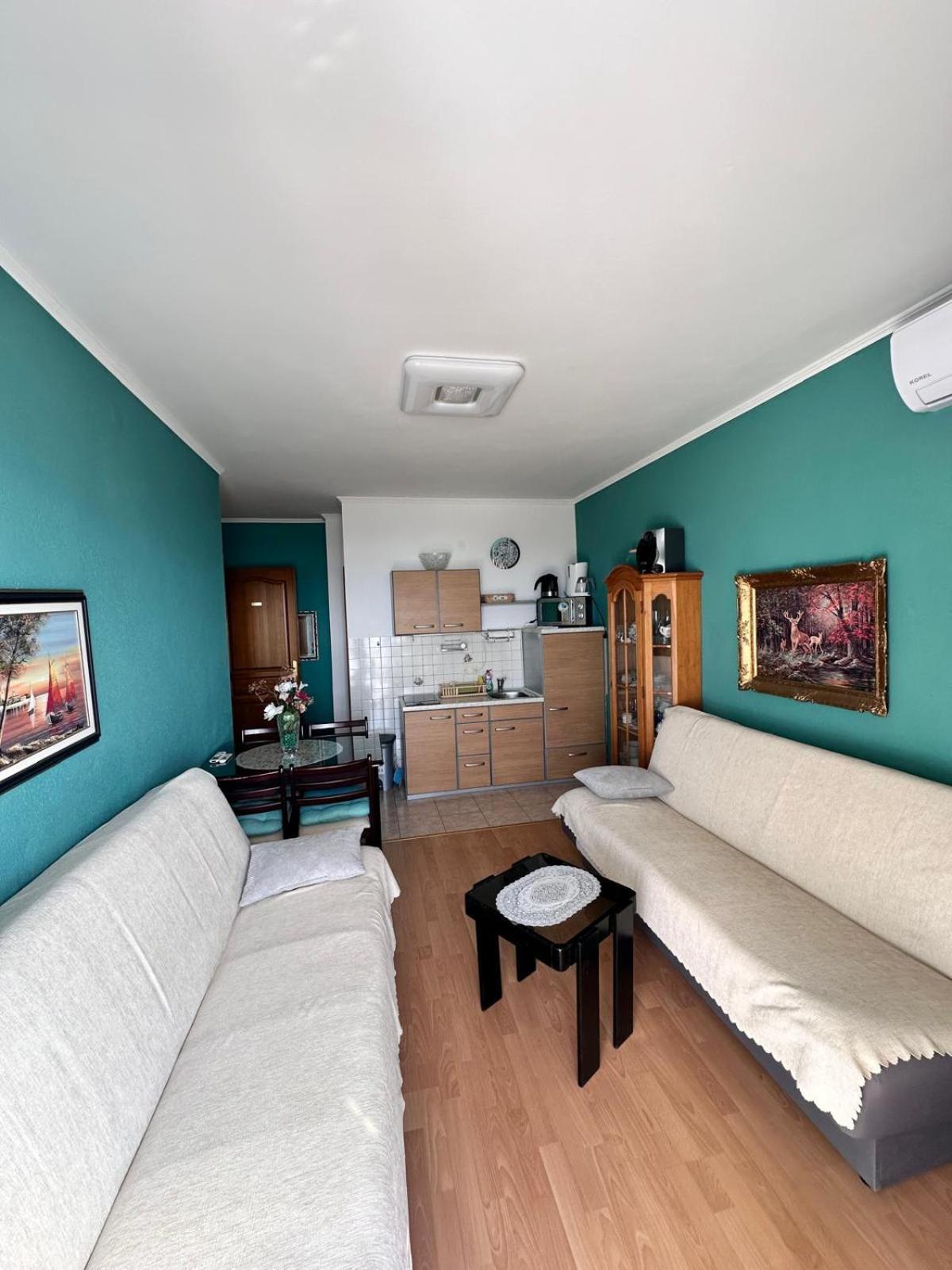 Apartmani Djurda Krk Town Eksteriør bilde