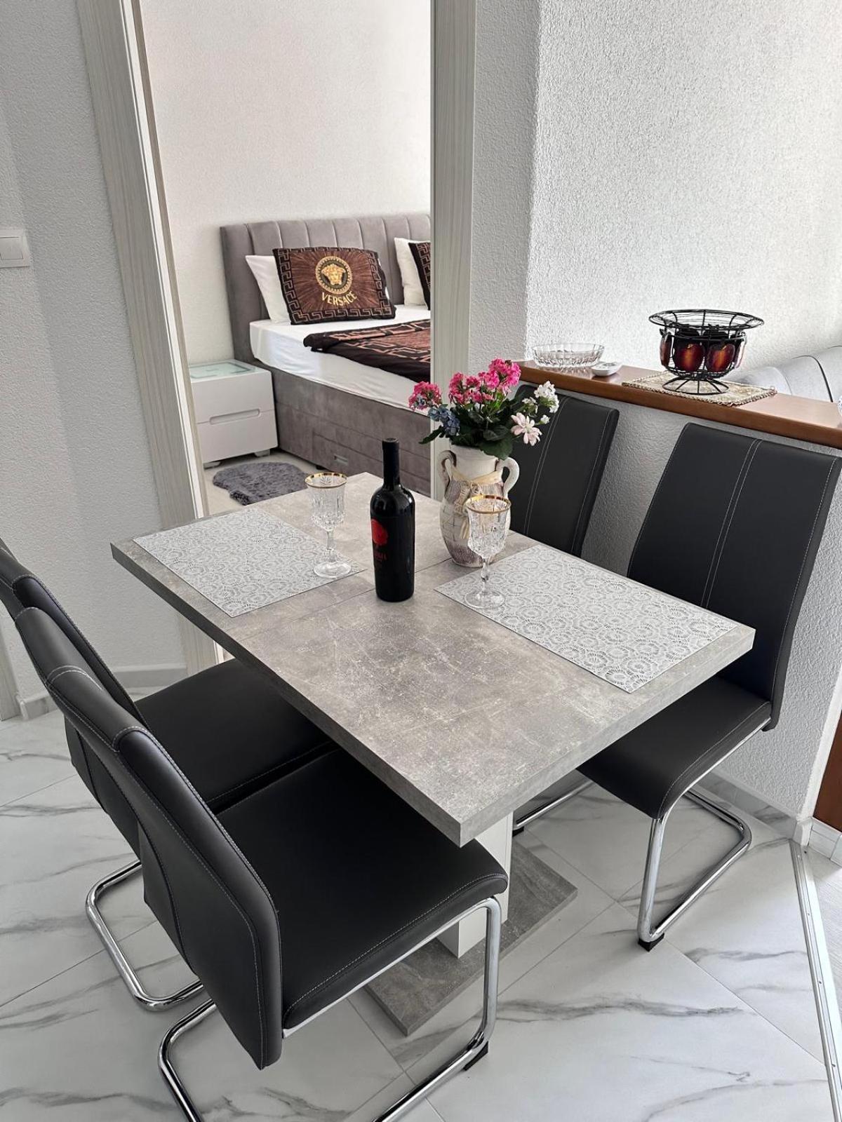 Apartmani Djurda Krk Town Eksteriør bilde